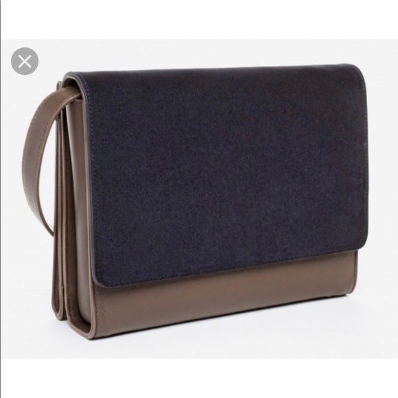 Everlane Handbags - Everlane Petra Crossbody
